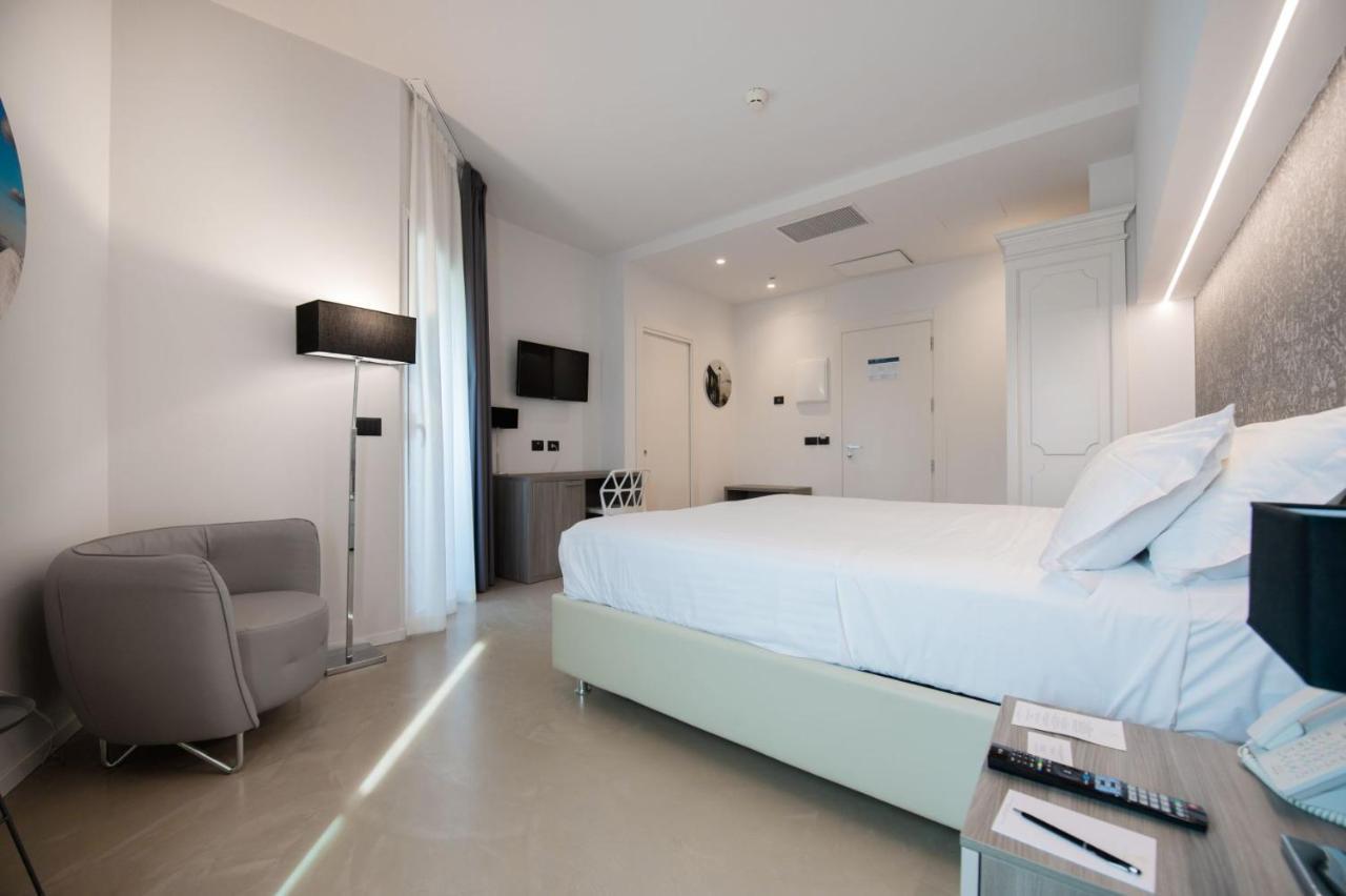 Grand Hotel Faraglioni Aci Trezza Exterior photo