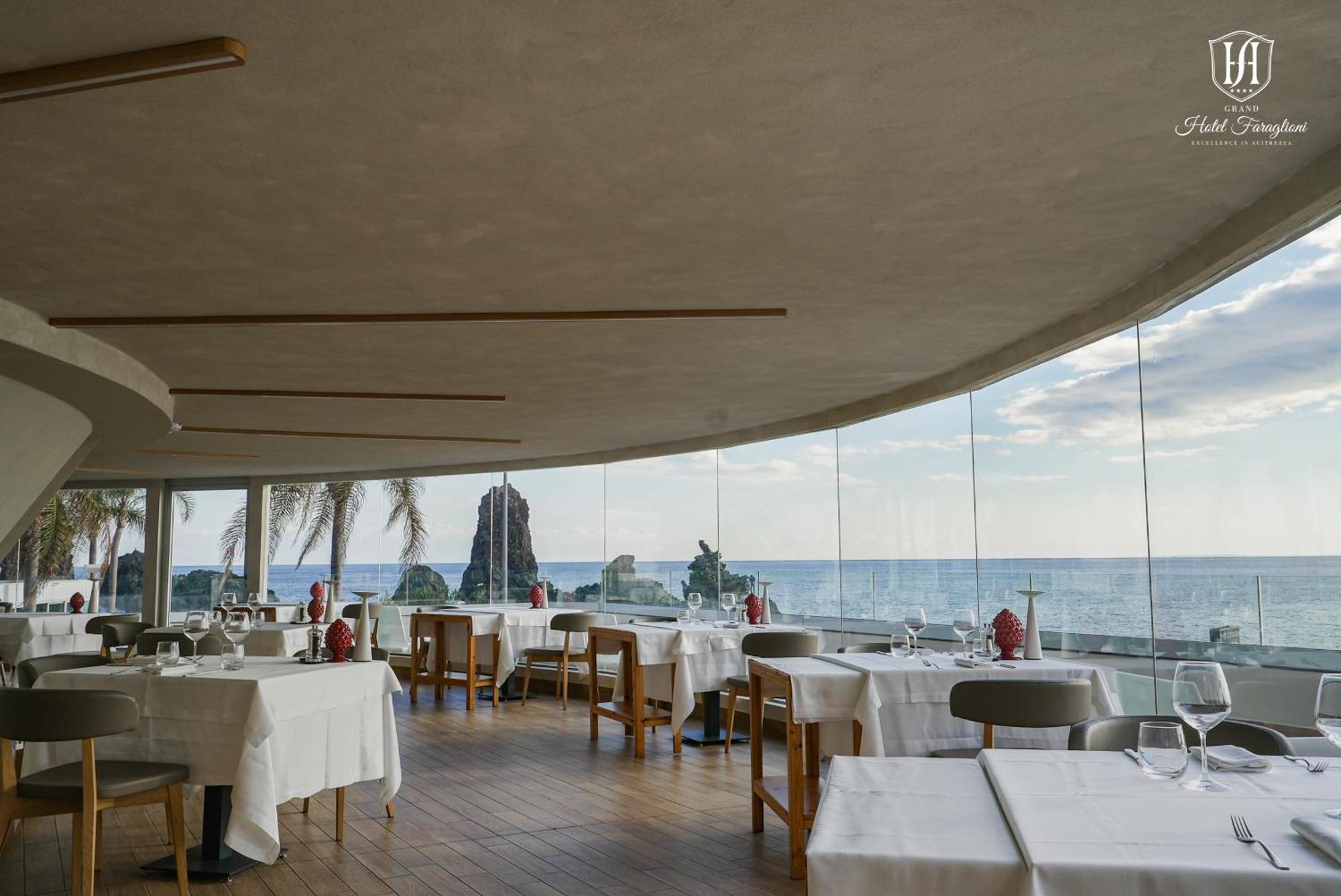 Grand Hotel Faraglioni Aci Trezza Exterior photo